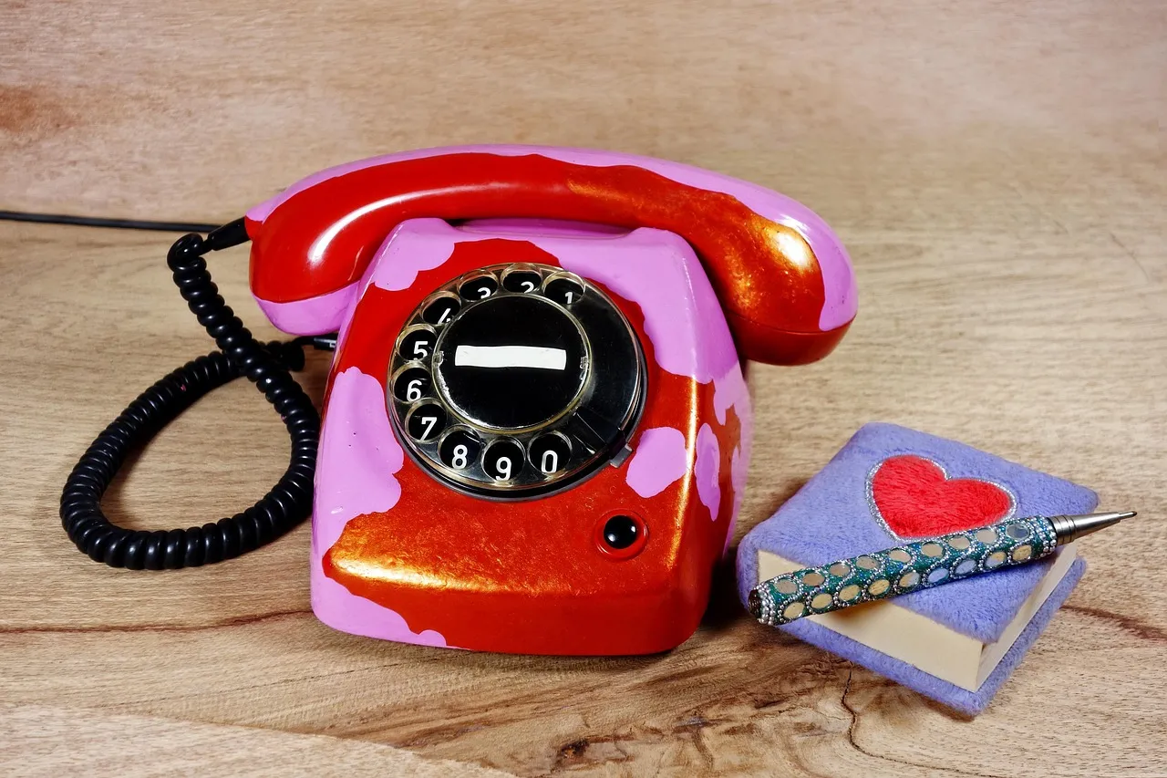 Who is calling from 2819294213?